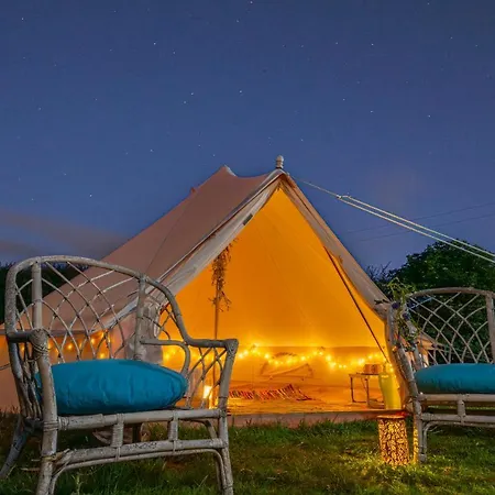 The Paddock Wildcamp Perranporth